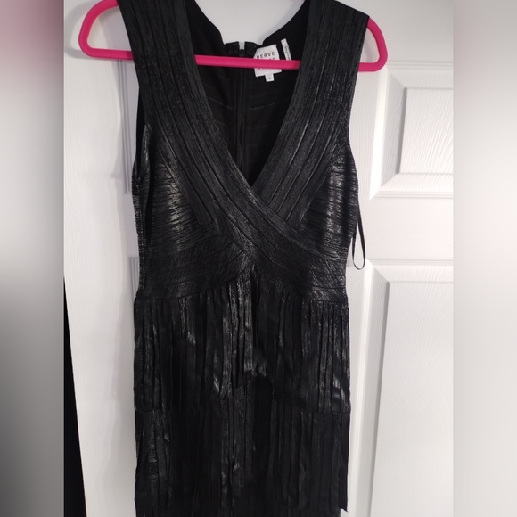 Herve Ledger V Neck Metallic Fringe Dress Medium - Picture 12 of 13